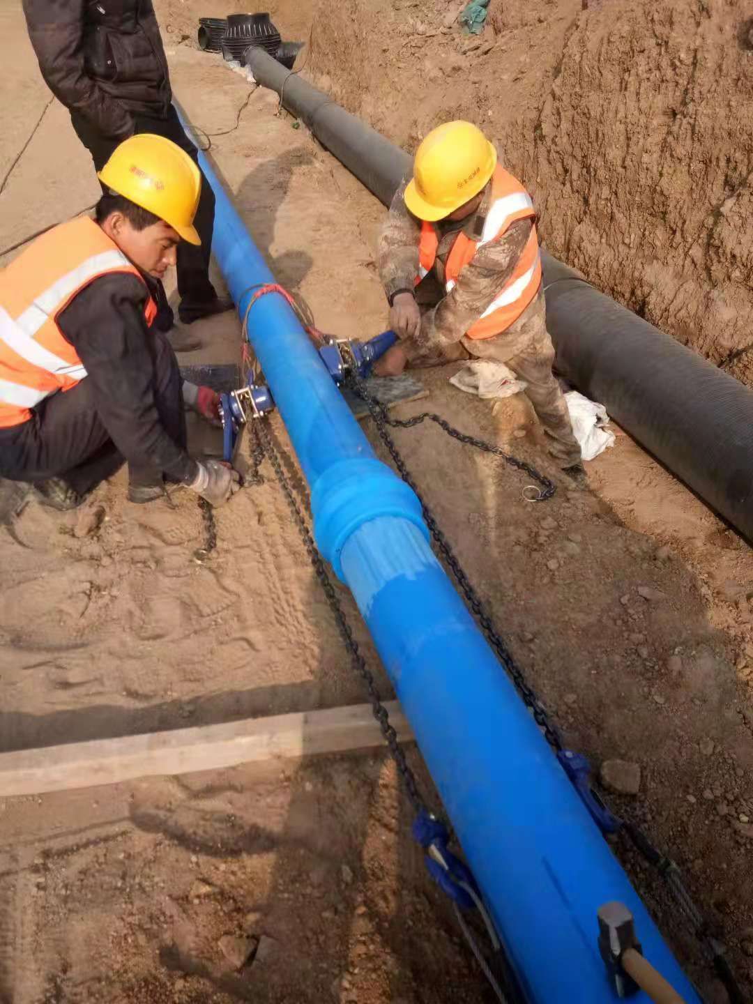 膠圈電熔雙（shuāng）密封聚乙烯複（fù）合（hé）管